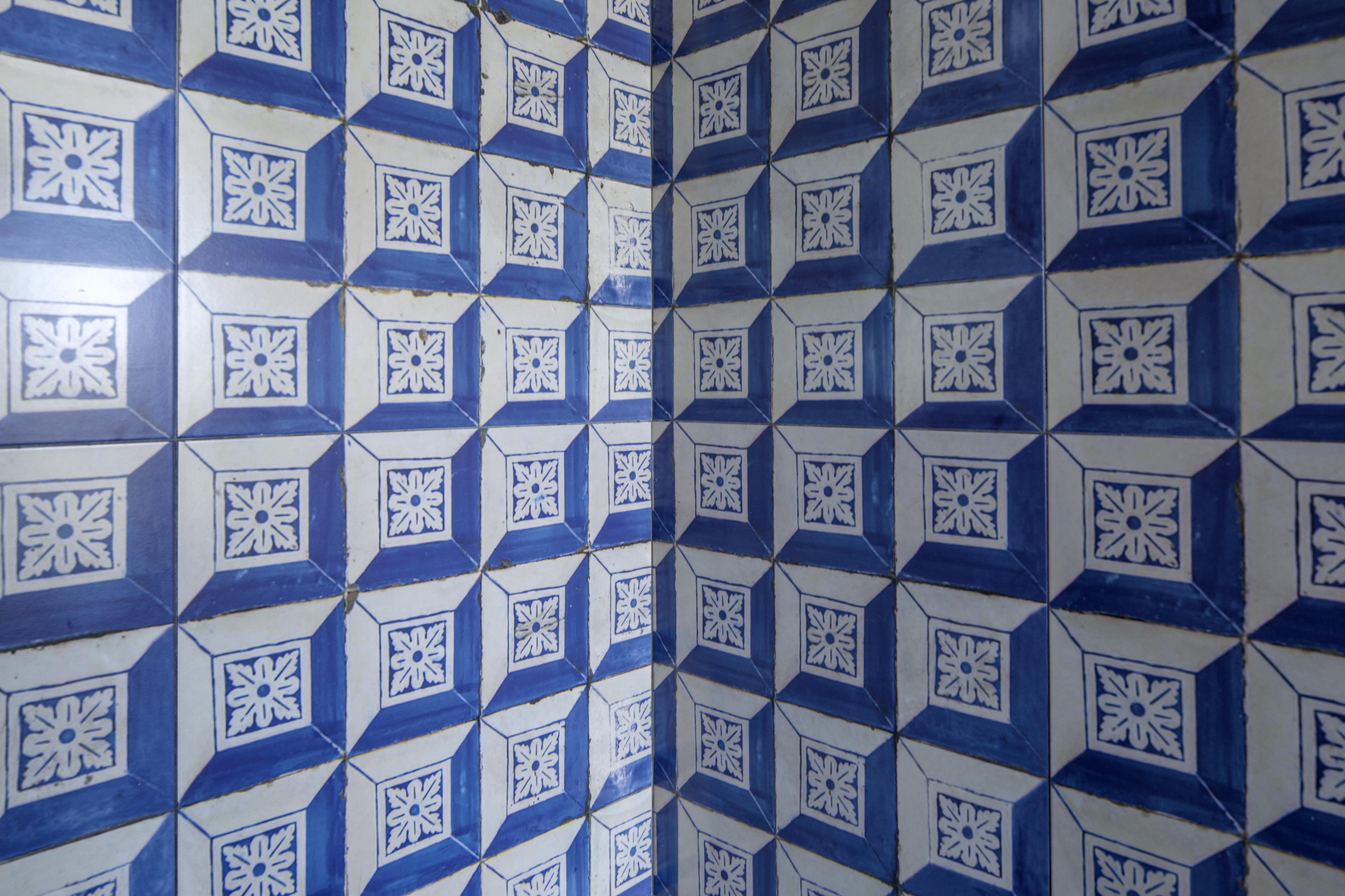 אובידוס Evolutee Hotel מראה חיצוני תמונה Azulejos in the interior of the church
